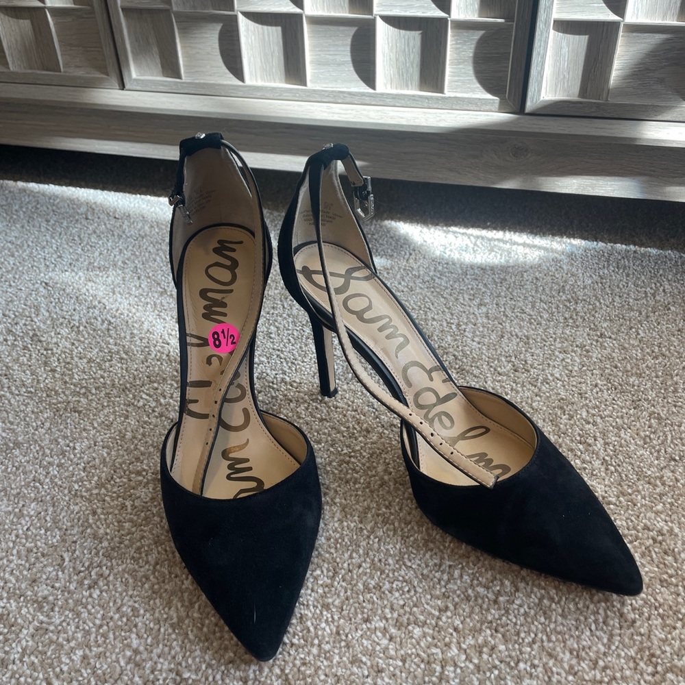 Sam Edelman Harlow black suede ankle strap pumps / heels